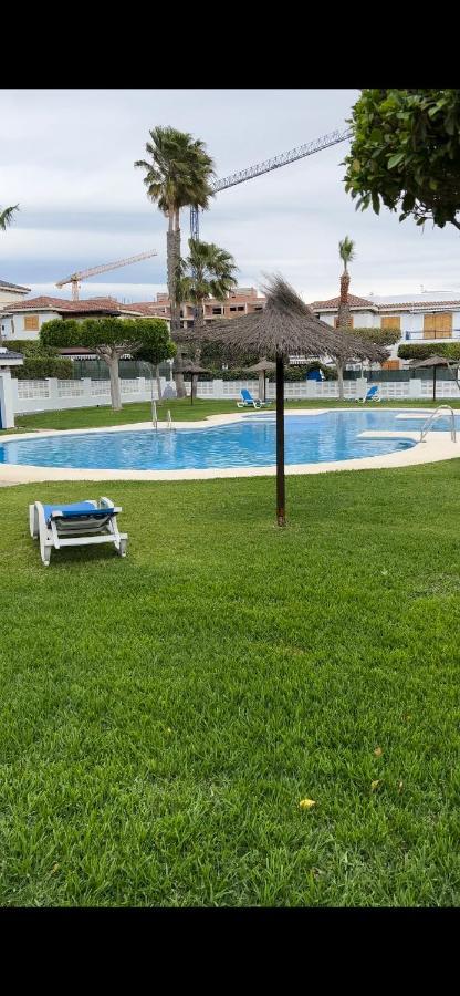 Acogedor Apartamento En La Playa ベラ エクステリア 写真