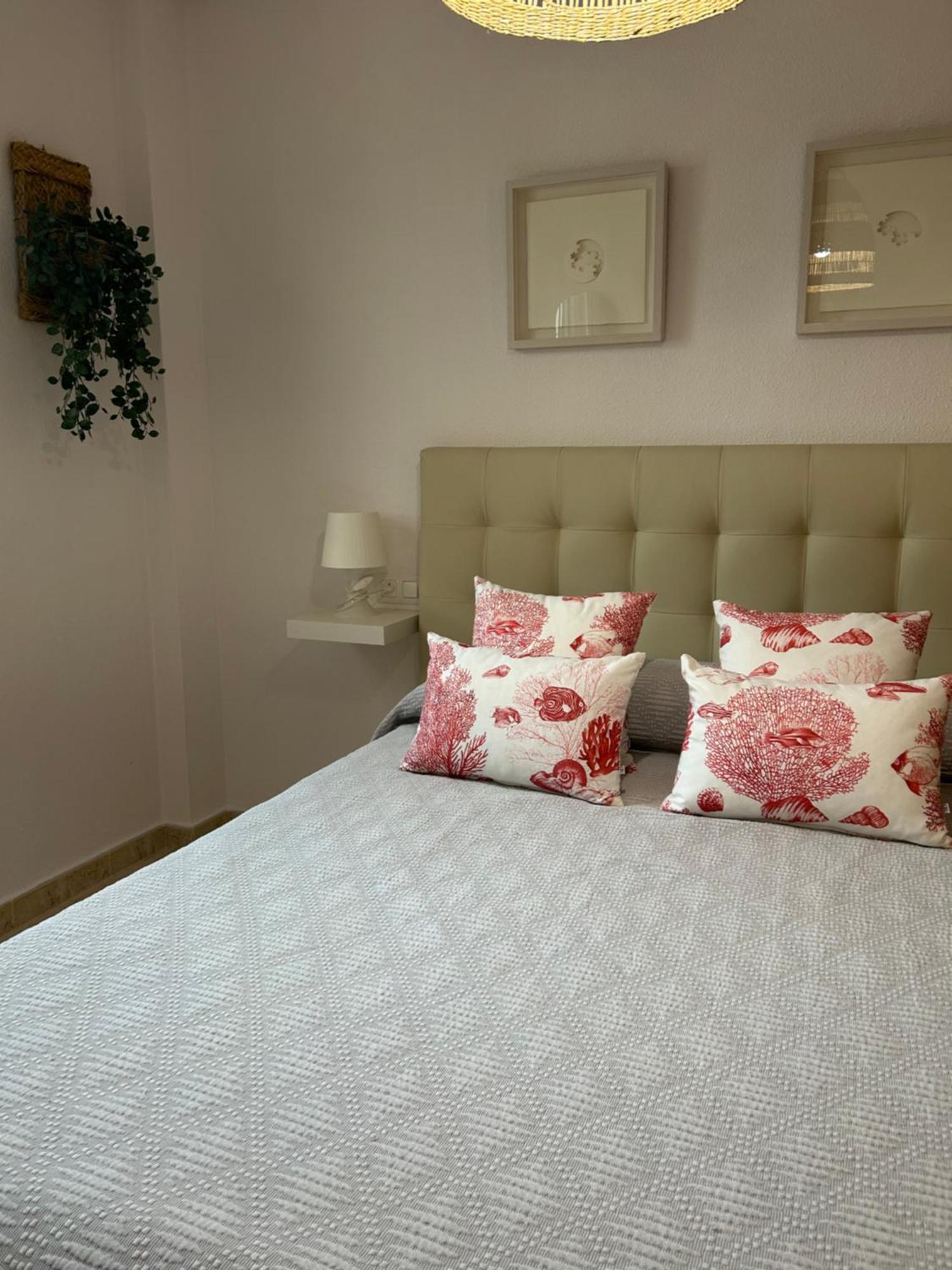 Acogedor Apartamento En La Playa ベラ エクステリア 写真